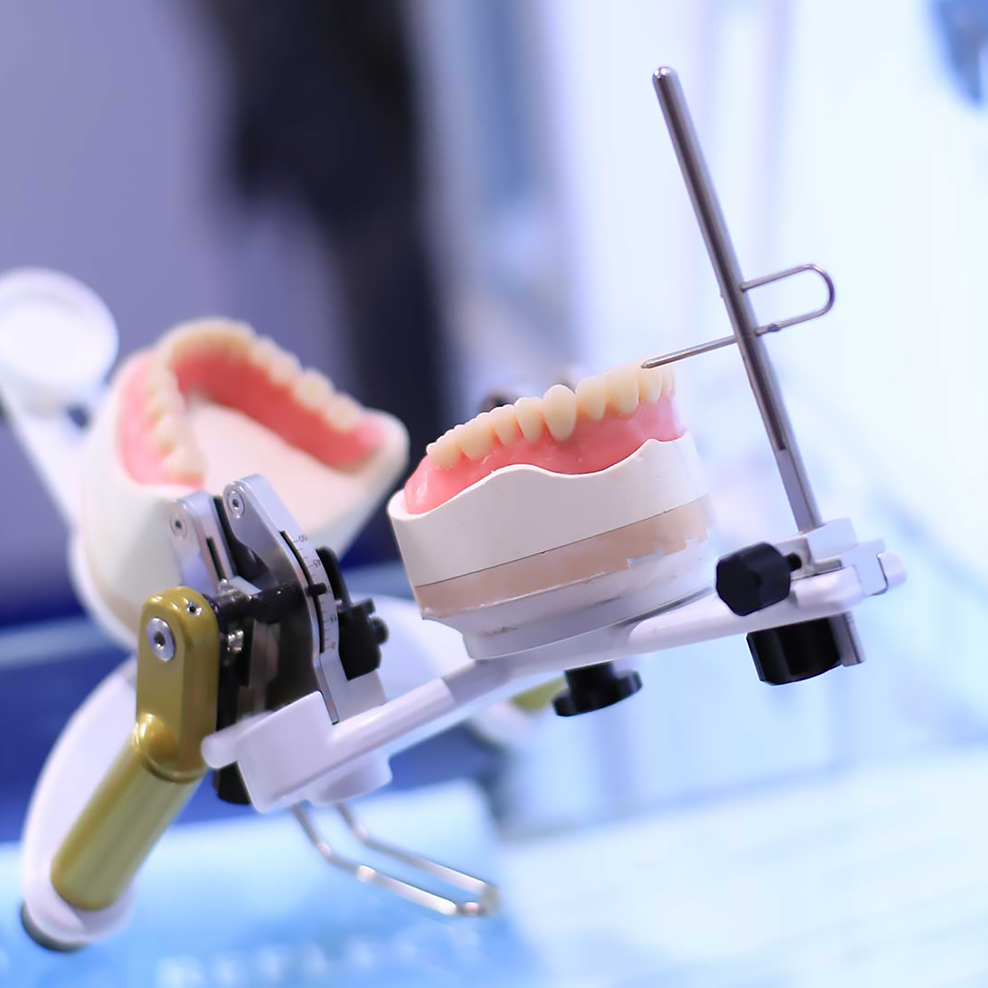 Modern dental clinic in Auckland specializing in denture services.